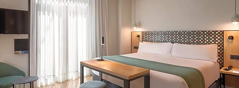 Catalonia Excelsior Hotel
