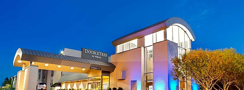 DoubleTree by Hilton Roseville Minneapolis