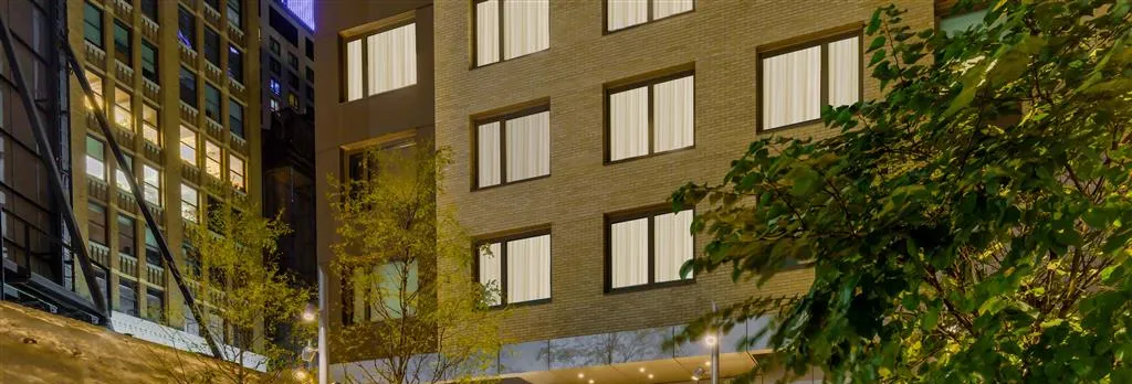 Doubletree By Hilton New York Times Square South