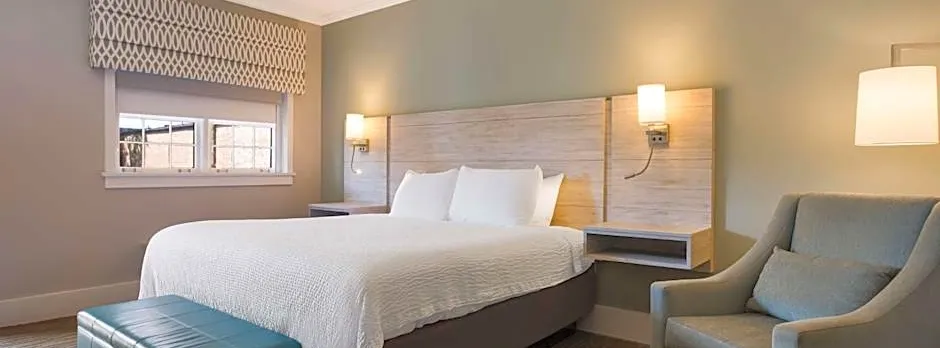 Best Western Sea Island Inn