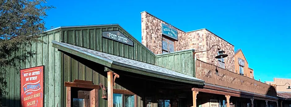 Tombstone Monument Guest Ranch