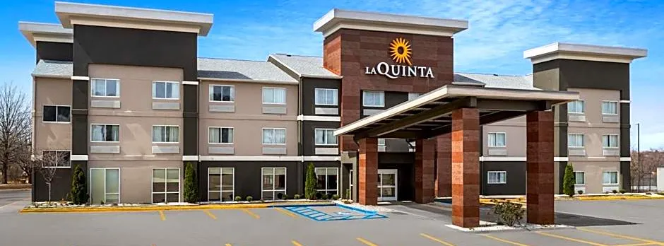 La Quinta Inn & Suites by Wyndham Fayetteville