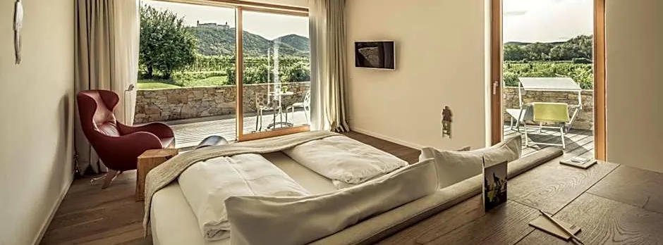 MALAT Weingut und Hotel