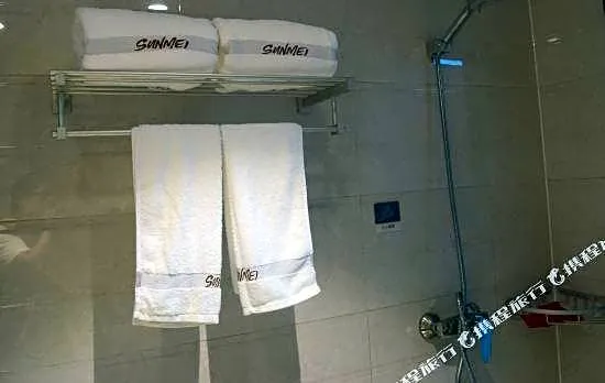Thank U Hotel(wuanqiao West Road store)