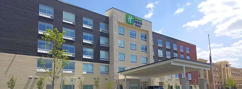 Holiday Inn Express & Suites Toledo West By IHG