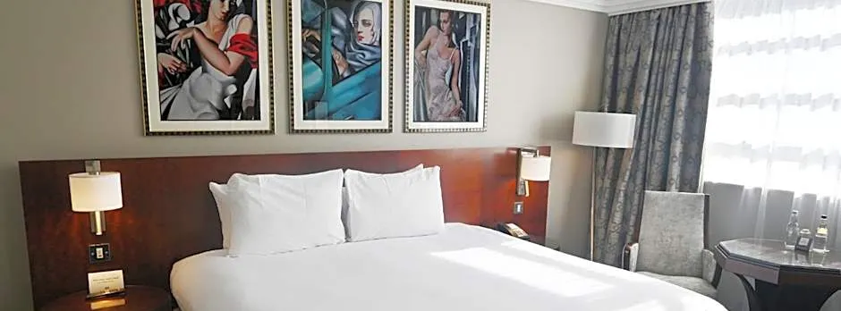 Crowne Plaza Liverpool - John Lennon Airport By IHG