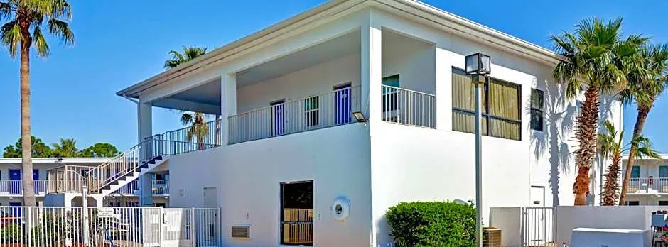 Motel 6-Destin, FL