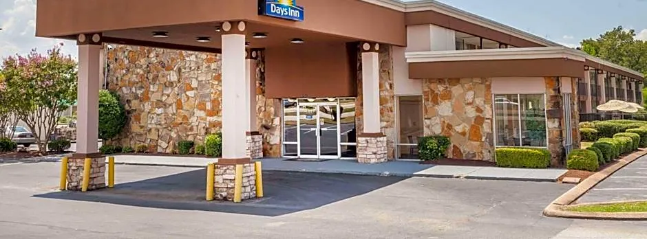 Days Inn by Wyndham Jackson