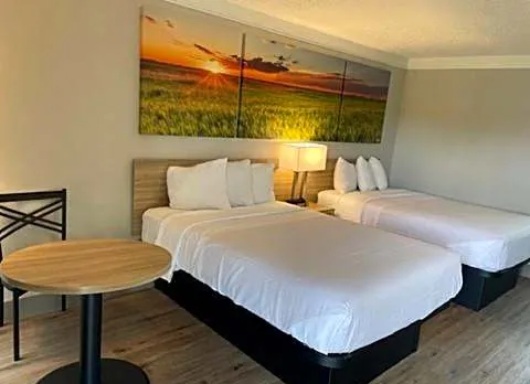 Days Inn by Wyndham Hillsboro TX