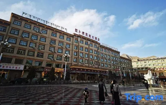 Labuleng Civil Aviation Hotel