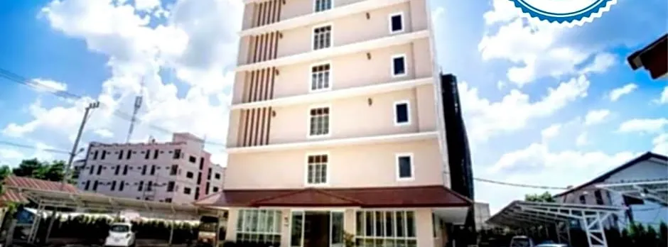 P.A. Thani Hotel