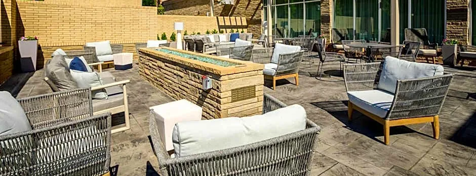 Courtyard by Marriott Raleigh Cary/Crossroads