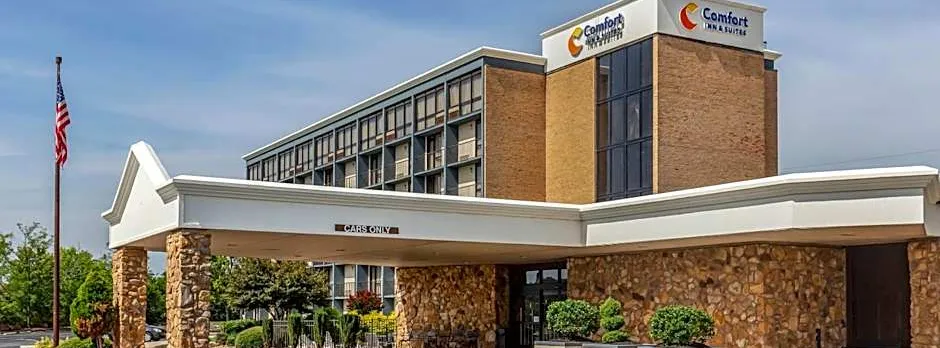 Comfort Inn & Suites near Danville Mall