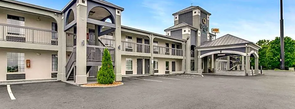 Quality Inn - White House