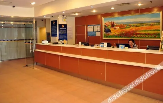 7 Days Inn (Beijing Shangdi Qinghe subway station store)
