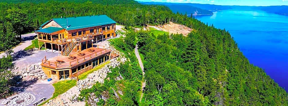 Auberge Cap au Leste