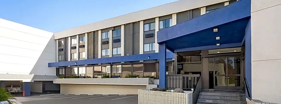 Baymont by Wyndham Monterey Park