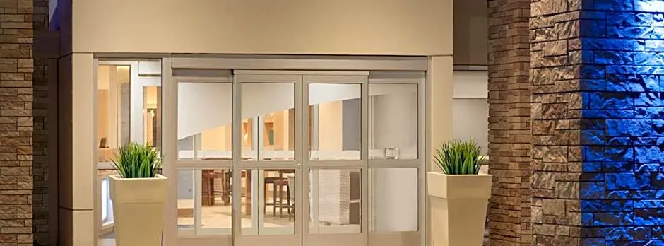 Holiday Inn Express & Suites Cincinnati South - Wilder By IHG