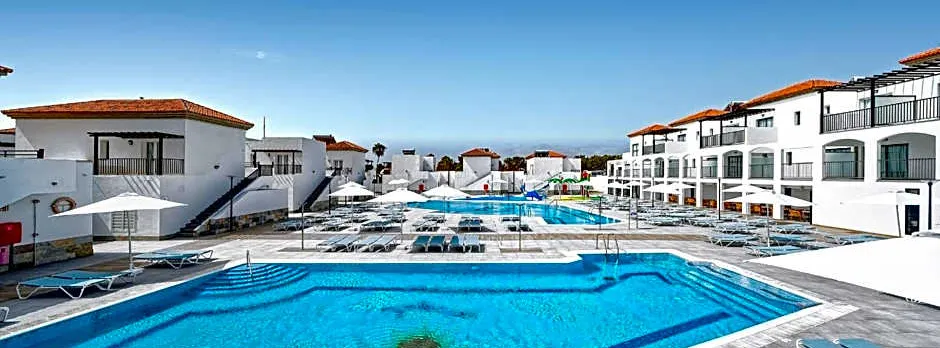 Broncemar Beach Suites
