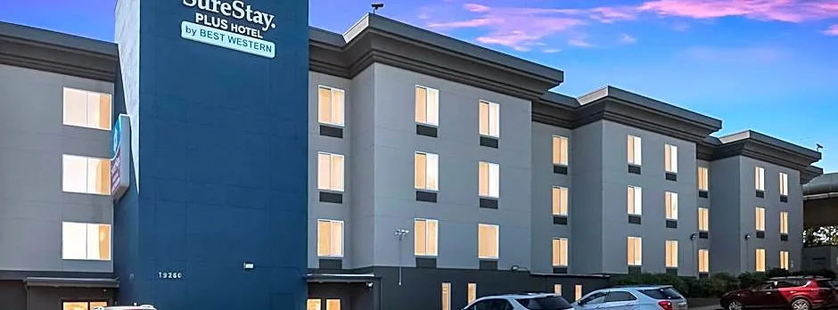 SureStay Plus Hotel by Best Western SeaTac Airport