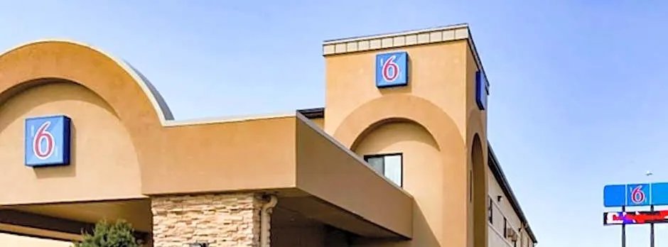 Motel 6 Minot, ND