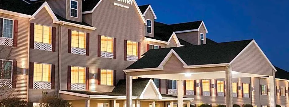 Country Inn & Suites by Radisson Bismarck Waterpark