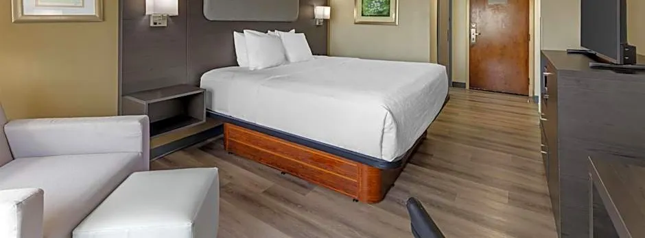 Best Western Plus Madison-Huntsville
