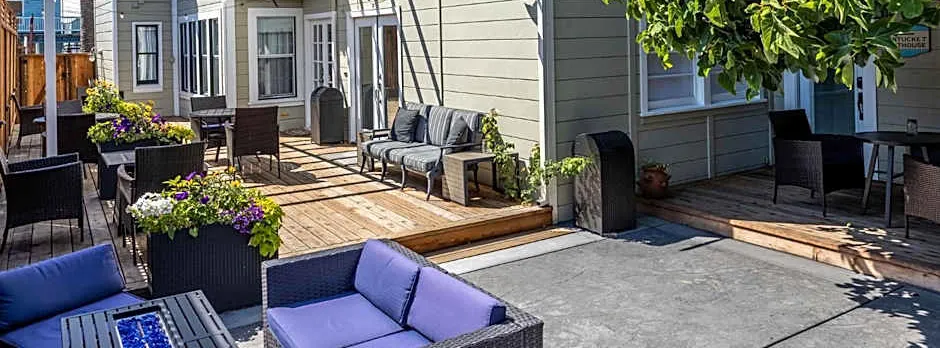 Nantucket Whale Inn