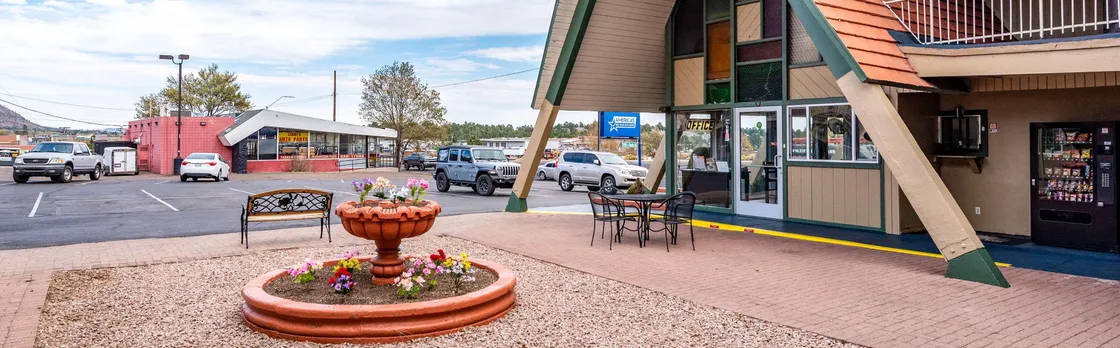 Americas Best Value Inn & Suites Flagstaff