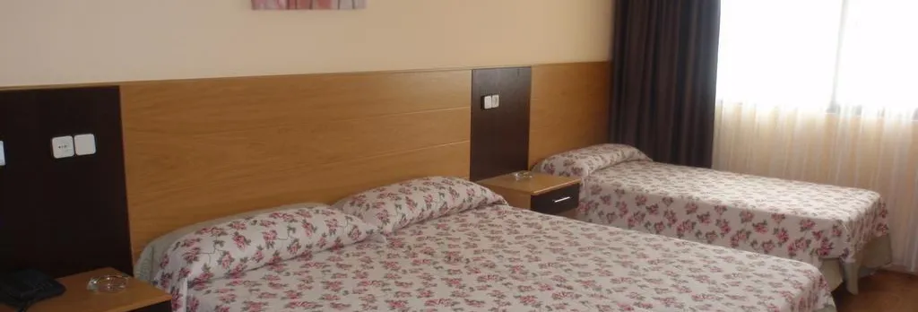 HOTEL PIEDRA