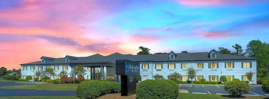 Blue Water Inn & Suites, BW Signature Collection