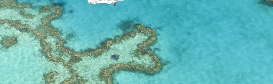 1 hour scenic flight, Whitehaven Beach, Hill Inlet, GBR and Heart Reef