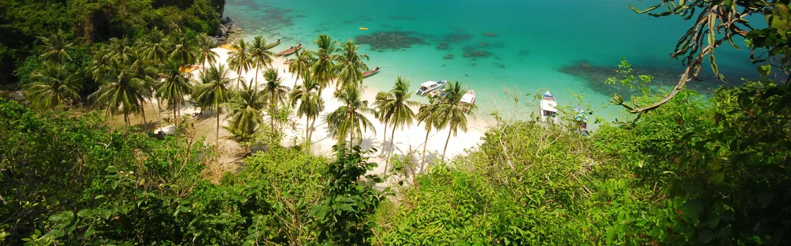 Angthong Marine Park by Speedboat
