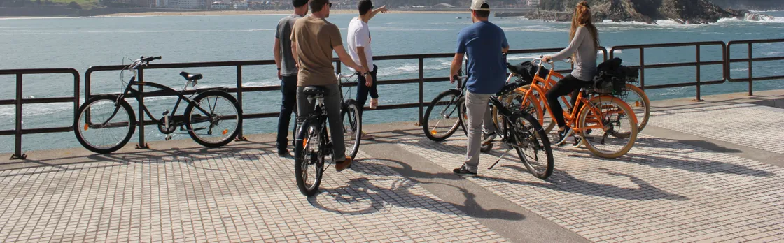 San Sebastian city bicycle tour