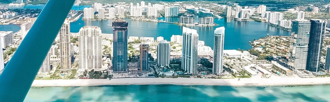 Miami beach private plane tour with drinks