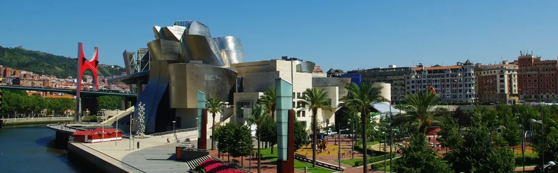 Guggenheim Bilbao Museum private tour