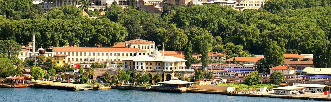 Topkapi Palace Fast Track Ticket, Highlights Tour and Audio Guide
