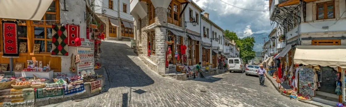 Guided tour of Gjirokastra's historical sites