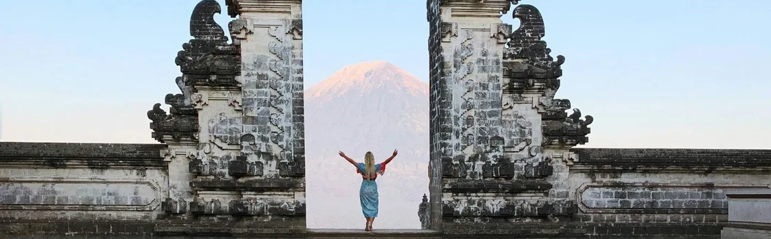 Gate of Heaven private tour