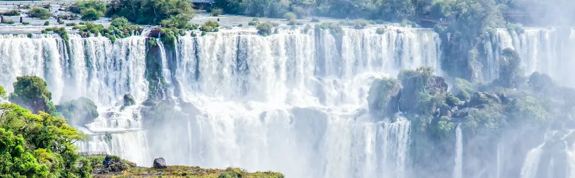 Iguassu Falls Argentina side guided excursion
