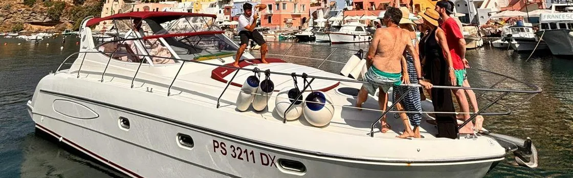 Private boat tour from Sorrento to Ischia and Procida
