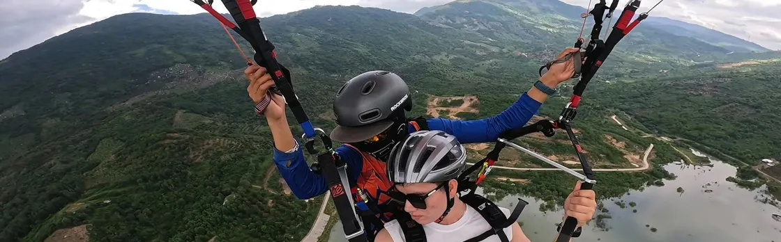 Thrilling Tandem Paragliding Adventure in Nha Trang