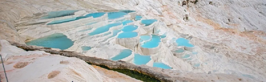 Exploring Pamukkale and Hierapolis ruins group tour from Denizli