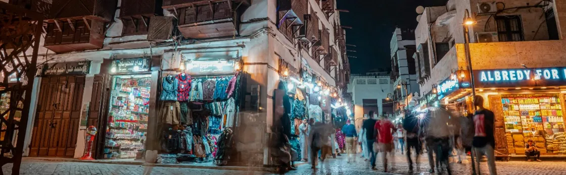 Scenic drive and shopping tour in South Jeddah