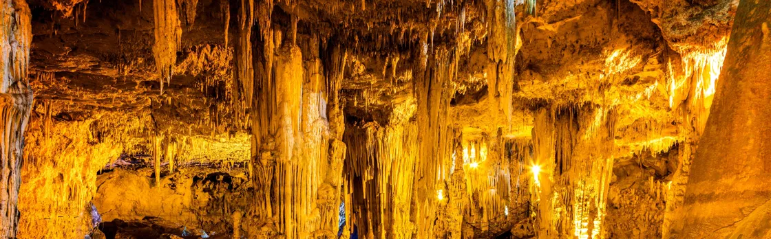 Neptune’s Caves Boat Tour