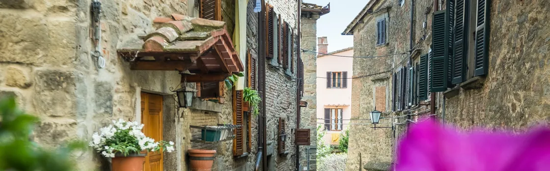 Cortona private walking tour