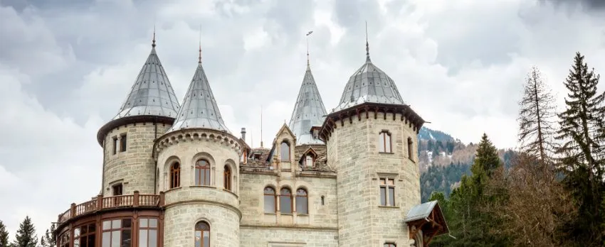 Half Day Aosta Castles Tour & Tasting