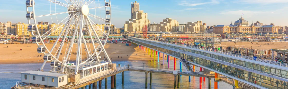 Self guided tour with interactive city game of Scheveningen