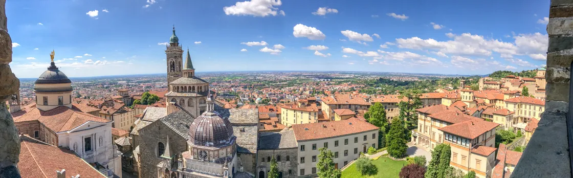 Private walking tour of Upper Town Bergamo
