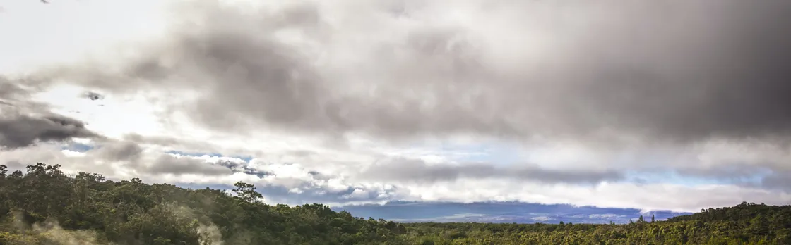 Big Island of Hawaii volcano hiking tour from Kohala